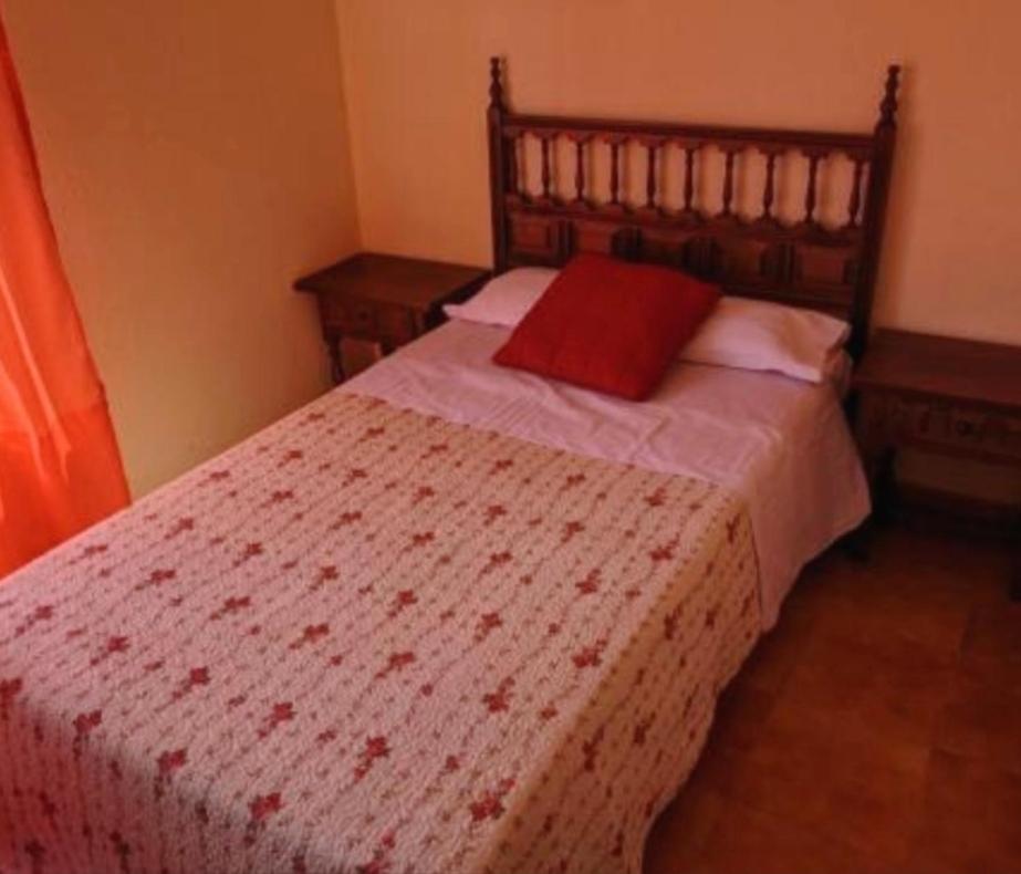 Hostal Casa Chore Hinojosa de Duero Extérieur photo